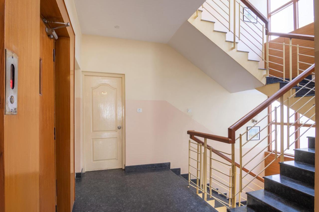 Oyo 10478 Raj Residency 호텔 벵갈루루 외부 사진