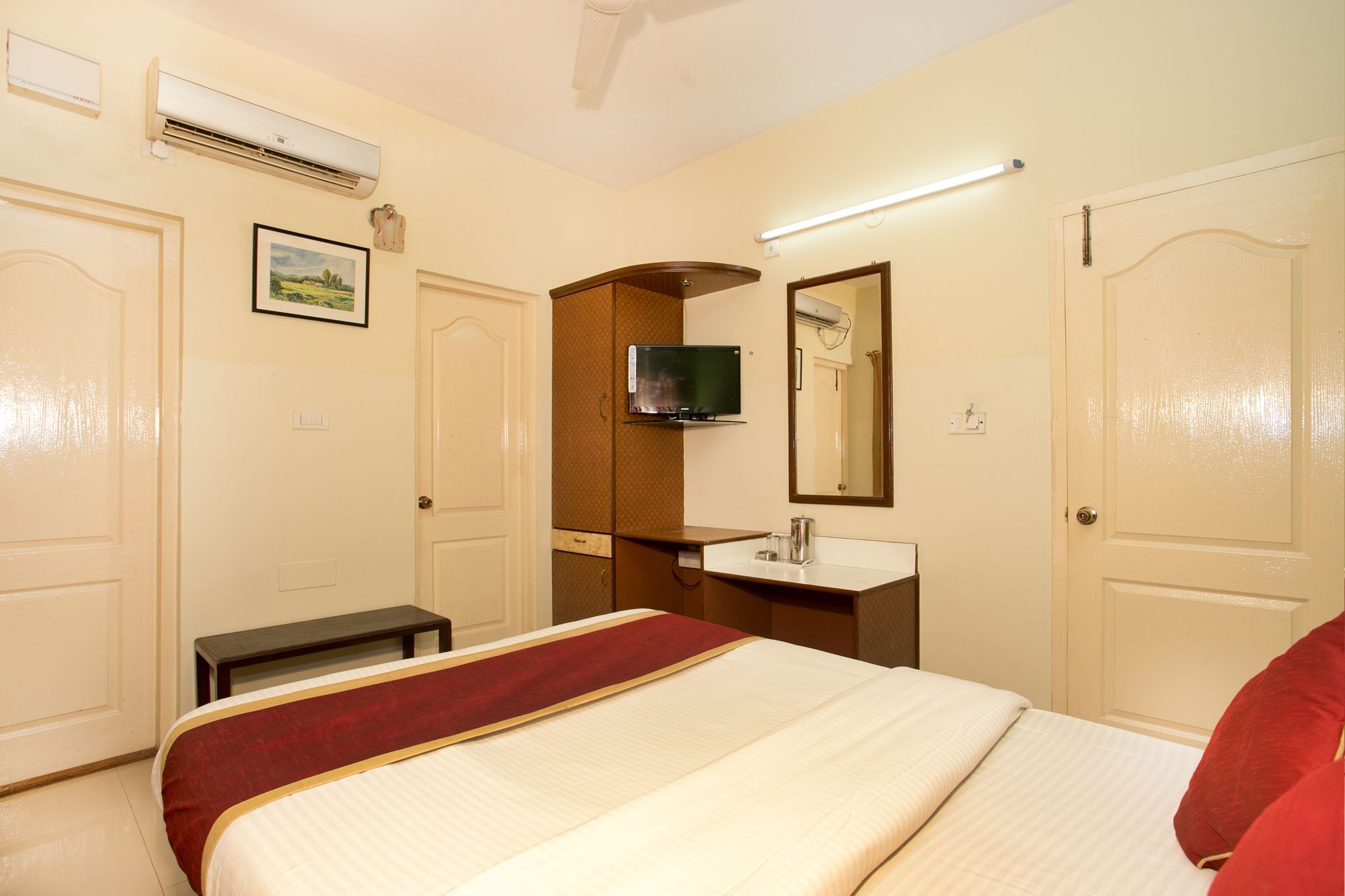 Oyo 10478 Raj Residency 호텔 벵갈루루 외부 사진