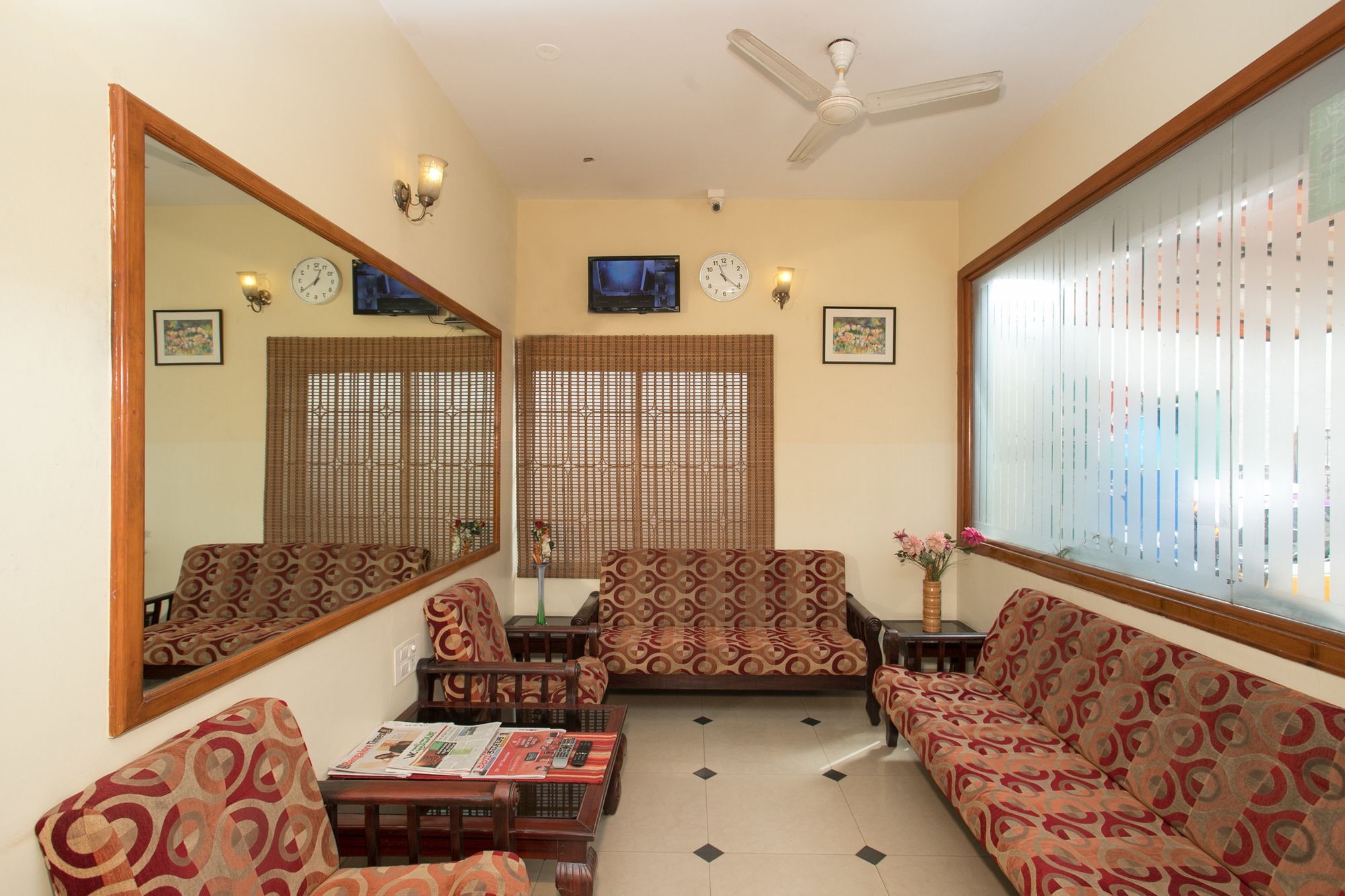 Oyo 10478 Raj Residency 호텔 벵갈루루 외부 사진